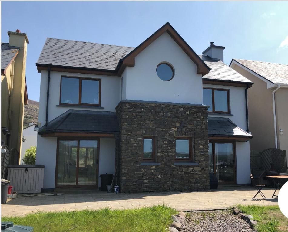 Picturesque Riverside Home Cahersiveen Extérieur photo