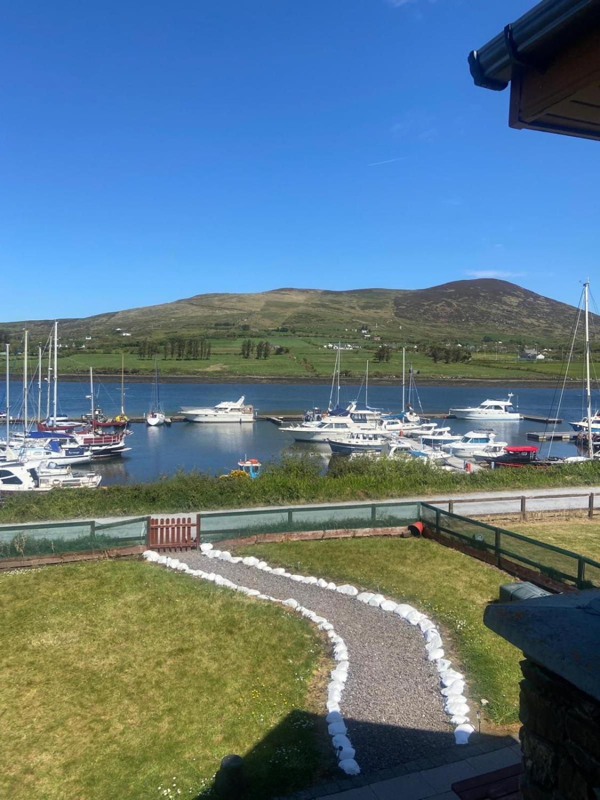 Picturesque Riverside Home Cahersiveen Extérieur photo